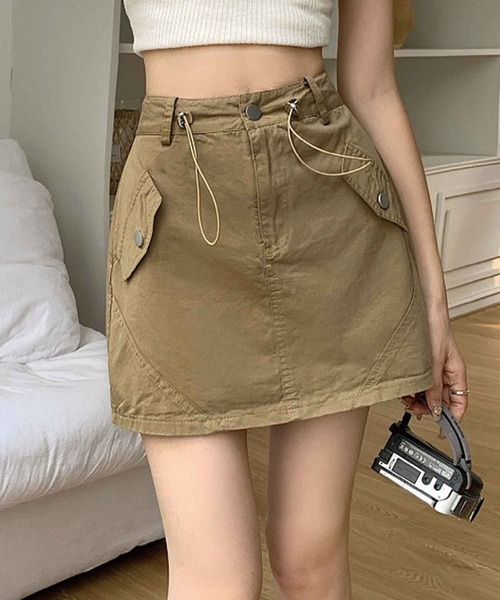 SPIGA（スピーガ）の「ストッパーコードミニスカート（スカート・レディース・ベージュ/ブラック/ホワイト・SMALL/MEDIUM）」の3枚目の写真