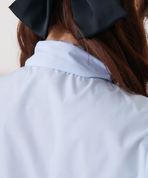 ems excite(エムズエキサイト)の「パール釦ボウタイBL(シャツ/ブラウス・レディース・ブルー/ブルー系その他/ホワイト・FREE)」の10枚目の写真