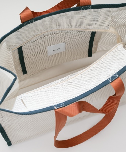 oblekt（オブレクト）の「マルチウェイ　メッシュトート（トートバッグ・レディース・ブラウン/ホワイト・FREE）」の16枚目の写真