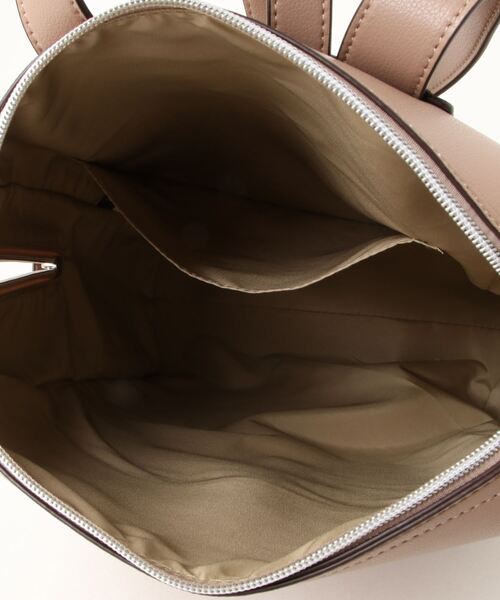 Legato Largo（レガートラルゴ）の「Legato Largo / かるいかばんＰＵ　リュック / LG-P0114Z（バックパック/リュック・レディース・ラベンダー/オリーブ/キャメル/ブラック/ベージュ系その他/ベージュ/アイボリー/ライトブルー/イエロー・ONESIZE）」の19枚目の写真