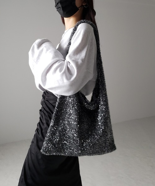 me+em select（ミームセレクト）の「※※【 ４color 】ラメシャギーニットトートバッグ（トートバッグ・レディース・ブラック/チャコールグレー/グレー/ブルー・FREE）」の9枚目の写真