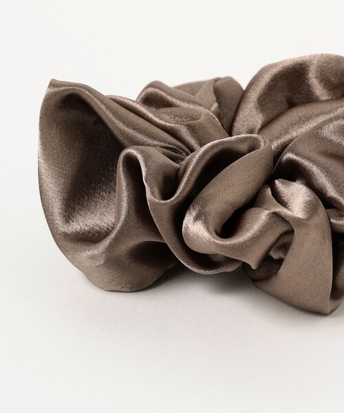 B:MING by BEAMS(ビーミングバイビームス)の「B:MING by BEAMS / サテン シュシュ(シュシュ・レディース・ブラウン系その他4/ブラック/オリーブ・ONE SIZE)」の8枚目の写真