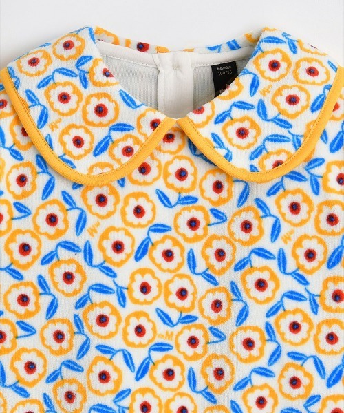 moimoln（モイモルン）の「フラワー柄ラウンドカラートップス（Tシャツ/カットソー・キッズ・オフホワイト・110cm/120cm/100cm/130cm）」の5枚目の写真