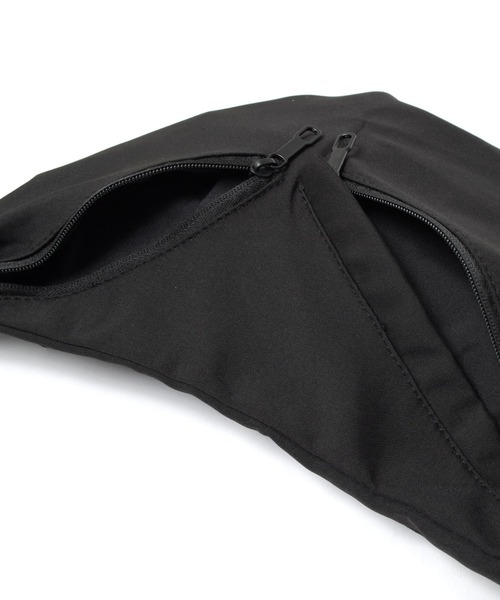 GLAZOS（グラソス）の「フロントジップショルダー（ショルダーバッグ・キッズ・ブラック・フリー）」の3枚目の写真