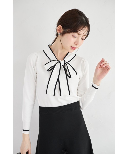 tocco closet（トッコ　クローゼット）の「【ZOZO限定】配色ライン入りボウタイりぼんニットプルオーバー（ニット/セーター・レディース・ブラック/ベージュ/オフホワイト/ブルー/ピンクベージュ/ネイビー・M）」の11枚目の写真