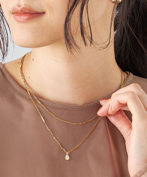SHIPS(シップス)の「AEC PARIS:HEDELIA NECKLACE ◇(ネックレス・レディース・ライトホワイト/ライトブルー・ONE SIZE)」の8枚目の写真