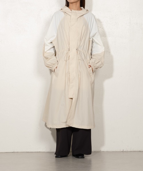 Lui's（ルイス）の「バイカラーモッズコート（モッズコート・レディース・ブラック/ライトベージュ・FREE）」の10枚目の写真