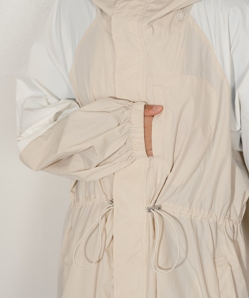 Lui's（ルイス）の「バイカラーモッズコート（モッズコート・レディース・ブラック/ライトベージュ・FREE）」の19枚目の写真