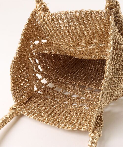LAVEANGE(ラビアンジェ)の「ラメコードハンドバッグ(かごバッグ・レディース・ゴールド/シルバー・F)」の4枚目の写真