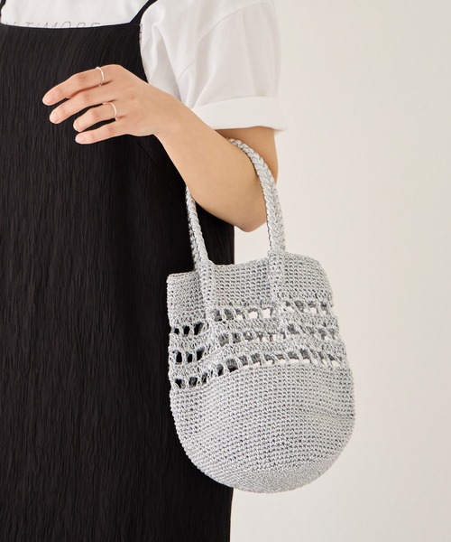 LAVEANGE(ラビアンジェ)の「ラメコードハンドバッグ(かごバッグ・レディース・ゴールド/シルバー・F)」の2枚目の写真