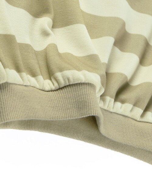 BRANSHES（ブランシェス）の「【あったか】裏シャギーボーダートレーナー（スウェット・キッズ・ブラック/ベージュ/グレー・150/140/110/90/130/120/100）」の19枚目の写真