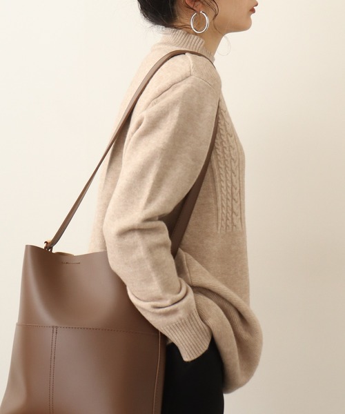 Chiaro（キアロ）の「chiaro チュニック丈ハイネックニット（ニット/セーター・レディース・ベージュ/モカ/ターコイズブルー/ブラック・40）」の16枚目の写真