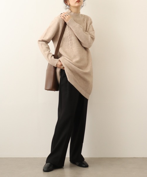 Chiaro（キアロ）の「chiaro チュニック丈ハイネックニット（ニット/セーター・レディース・ベージュ/モカ/ターコイズブルー/ブラック・40）」の19枚目の写真