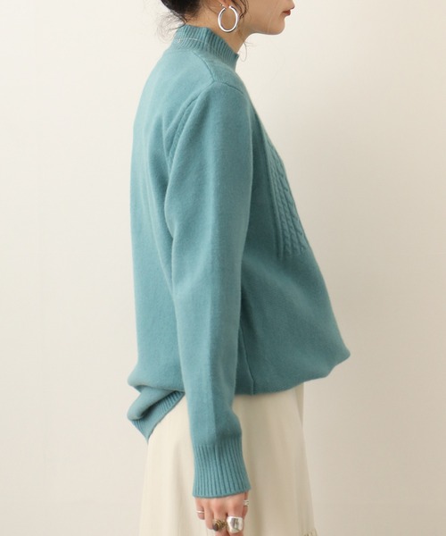 Chiaro（キアロ）の「chiaro チュニック丈ハイネックニット（ニット/セーター・レディース・ベージュ/モカ/ターコイズブルー/ブラック・40）」の22枚目の写真