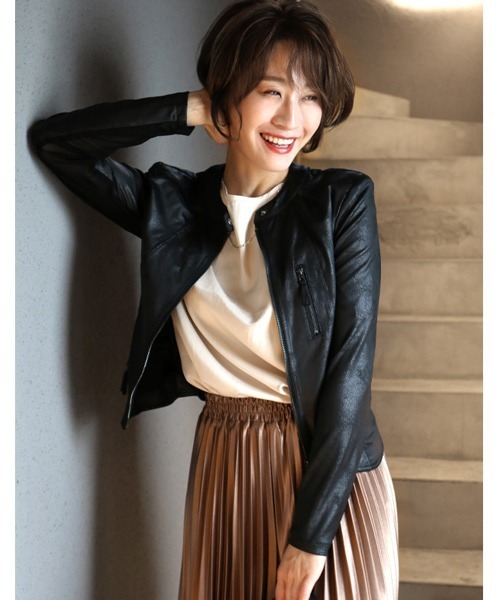 Ehre style(エーレスタイル)の「革命的レザー見えライダースジャケット(ライダースジャケット・レディース・ブラック・FREE)」の6枚目の写真