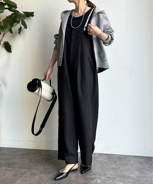 DouDou(ドゥドゥ)の「【AgAwd/アガウド】【WEB限定】 サスペンダータックパンツ(サロペット/オーバーオール・レディース・ブラウン/ブラック・FREE)」の5枚目の写真