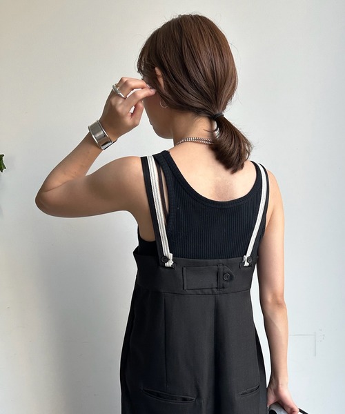 DouDou(ドゥドゥ)の「【AgAwd/アガウド】【WEB限定】 サスペンダータックパンツ(サロペット/オーバーオール・レディース・ブラウン/ブラック・FREE)」の12枚目の写真