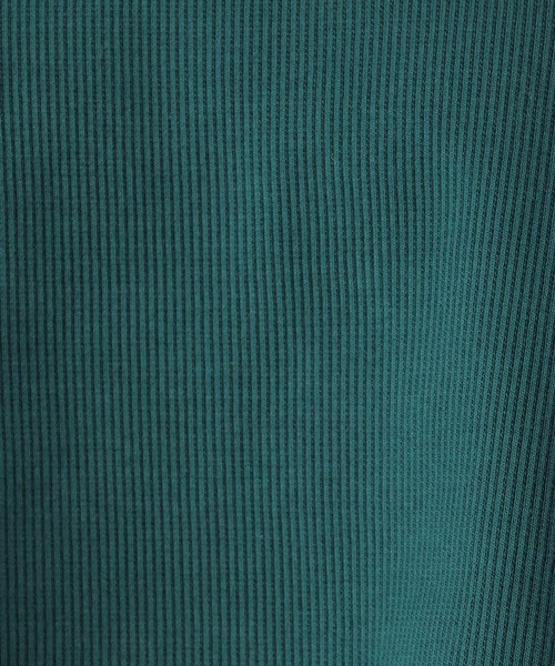 FOREVER 21(フォーエバー トゥエンティーワン)の「【2024SS】スキッパーエンブレムトップス(Tシャツ/カットソー・レディース・オフホワイト/グリーン/ネイビー・MEDIUM/SMALL)」の16枚目の写真