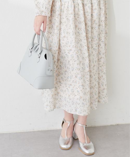 natural couture（ナチュラルクチュール）の「3WAYラインショルダー付きBAG（ショルダーバッグ・レディース・サックスブルー/グレイッシュベージュ/ブラック・FREE）」の11枚目の写真