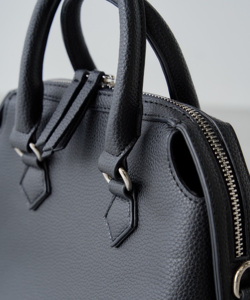 natural couture（ナチュラルクチュール）の「3WAYラインショルダー付きBAG（ショルダーバッグ・レディース・サックスブルー/グレイッシュベージュ/ブラック・FREE）」の7枚目の写真