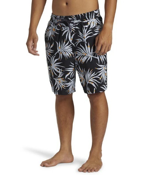 Quiksilver（クイックシルバー）の「EVERYDAY MIX VOLLEY/クイックシルバーウエストゴムショートパンツ(水着)（水着・メンズ・ベージュ/ブラック/チャコールグレー/ブルー・LARGE/MEDIUM/X-LARGE/SMALL）」の13枚目の写真