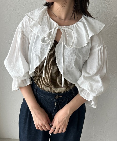 kutir（クティール）の「アソートリボンボレロ（カーディガン/ボレロ・レディース・インディゴブルー/チャコールグレー/ブラック/オフホワイト・FREE）」の2枚目の写真