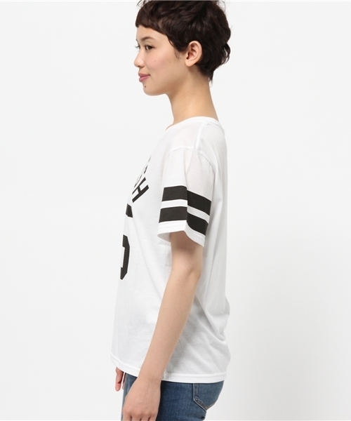 WEGO(ウィゴー)の「WEGO/ナンバリングラインTシャツ(Tシャツ/カットソー・レディース・オフホワイト/ブラック・FREE)」の4枚目の写真