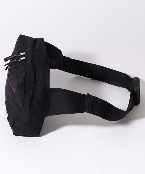 WILD THINGS（ワイルドシングス）の「【WILD THINGS/ワイルドシングス】DELFY fabric ワンポイントロゴ スクエア型ボディウエストバッグ（ボディバッグ/ウエストポーチ・メンズ・ブラック/パープル/レッド/ターコイズブルー・FREE）」の22枚目の写真