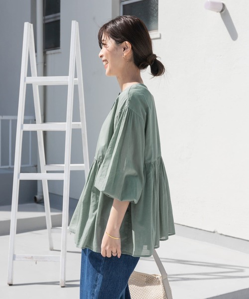 URBAN RESEARCH DOORS(アーバンリサーチドアーズ)の「コットンボイル2WAYブラウス(シャツ/ブラウス・レディース・オフホワイト/ブラック/ミント・MEDIUM)」の7枚目の写真