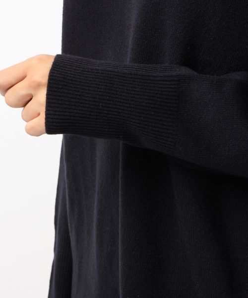 Heather（ヘザー）の「ベーシックボーイフレンドニット　568875（ニット/セーター・レディース・ブラック/カーキ/アイボリー/キャメル/ボルドー・FREE）」の12枚目の写真