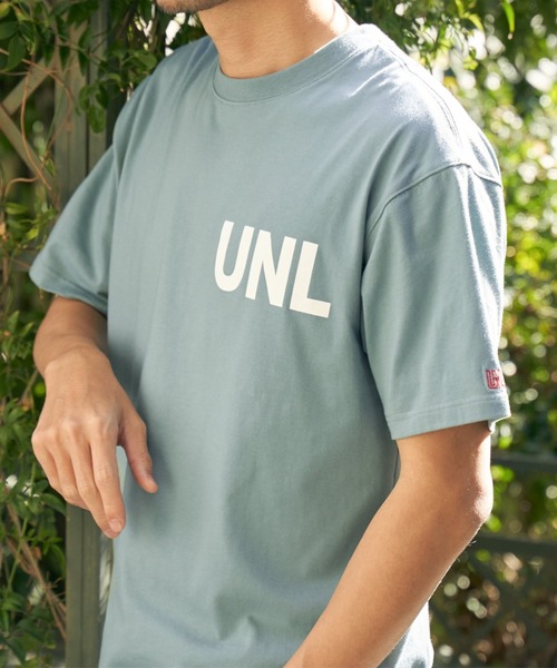 ikka(イッカ)の「【親子コーデ】URBAN NATURE LIFE ロゴプリントTシャツ(Tシャツ/カットソー・メンズ・ホワイト/ネイビー/ピンク/ミント・M/L/XL/S)」の2枚目の写真