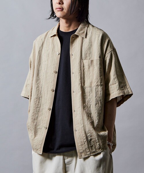 FREAK'S STORE(フリークスストア)の「限定展開 リラックスフィット 総柄 ジャガード オープンカラーシャツ(シャツ/ブラウス・メンズ・ホワイト/ブラウン/ベージュ/ブラック・SMALL/MEDIUM/LARGE)」の9枚目の写真