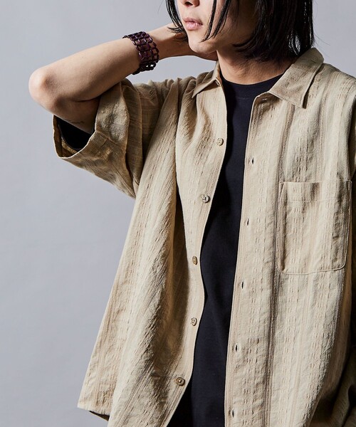 FREAK'S STORE(フリークスストア)の「限定展開 リラックスフィット 総柄 ジャガード オープンカラーシャツ(シャツ/ブラウス・メンズ・ホワイト/ブラウン/ベージュ/ブラック・SMALL/MEDIUM/LARGE)」の5枚目の写真