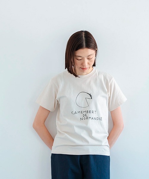 DO Original(ドー オリジナル)の「Tシャツ カマンベールチーズ 7/7 Sサイズ(Tシャツ/カットソー・レディース・ベージュ/ホワイト・SMALL)」の6枚目の写真