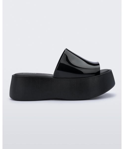 melissa(メリッサ)の「MELISSA BECKY AD(サンダル・レディース・ホワイト/ブラック/ピンク・37/35-36/39/38)」の4枚目の写真