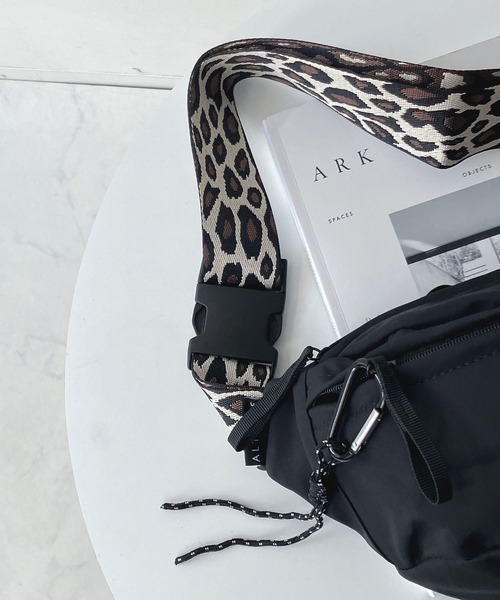 ☆ナイロン ボディバッグ（ボディバッグ/ウエストポーチ）｜AS KNOW AS