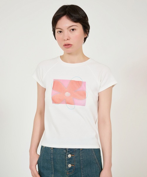 TINA：JOJUN（ティーナジョジュン）の「プリント リブラグランT