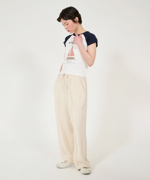 TINA:JOJUN(ティーナジョジュン)の「プリント リブラグランTシャツ TINA:JOJUN(Tシャツ/カットソー・レディース・ホワイト/ネイビー・M)」の18枚目の写真