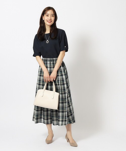 DRESKIP（ドレスキップ）の「◆【洗える/セットアップ可】麻調お袖パール調ボタン付ブラウス（シャツ/ブラウス・レディース・カーキ/ベージュ/ライトブルー/ネイビー・02/03/04）」の19枚目の写真