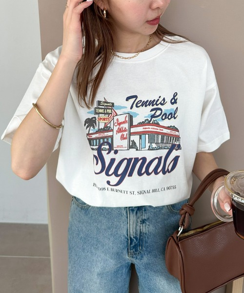 DISCOAT(ディスコート)の「【WEB限定】サマースーベニアプリントTシャツ(Tシャツ/カットソー・レディース・チャコールグレー/オフホワイト/ベージュ・FREE)」の1枚目の写真