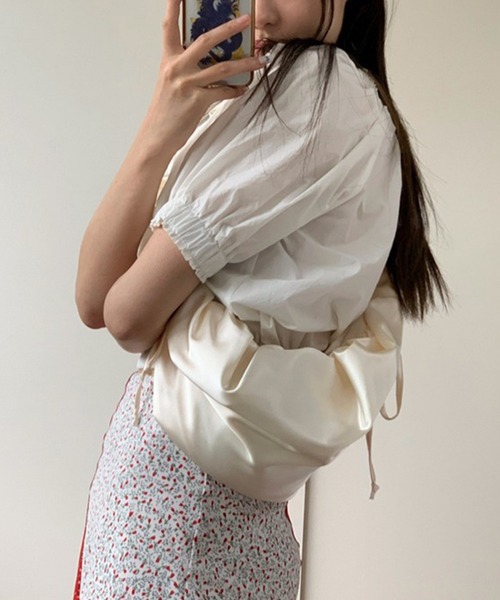 Dita Muaj.(ディータムアージュ)の「フリルショルダーバッグ(ショルダーバッグ・レディース・パープル/ブラック/アイボリー・FREE)」の14枚目の写真