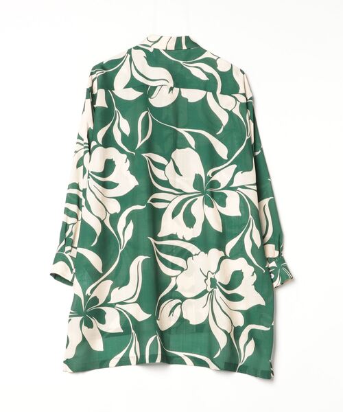 ROBES&CONFECTIONS(ローブスコンフェクションズ)の「Robes & Confections/ローブス&コンフェクションズ/Tahitian Floral Shark Skin Baggy Shirt(シャツ/ブラウス・レディース・ブラック/モスグリーン/ワイン・1/3)」の8枚目の写真