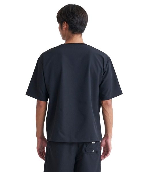 Quiksilver(クイックシルバー)の「QS DRY CLOTH SH/クイックシルバー五分袖シャツ(Tシャツ/カットソー・メンズ・カーキ/ブラック・X-LARGE/LARGE/MEDIUM/SMALL)」の3枚目の写真