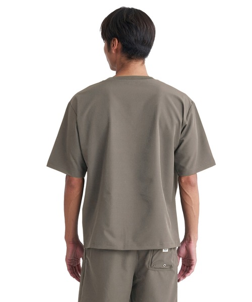 Quiksilver(クイックシルバー)の「QS DRY CLOTH SH/クイックシルバー五分袖シャツ(Tシャツ/カットソー・メンズ・カーキ/ブラック・X-LARGE/LARGE/MEDIUM/SMALL)」の7枚目の写真