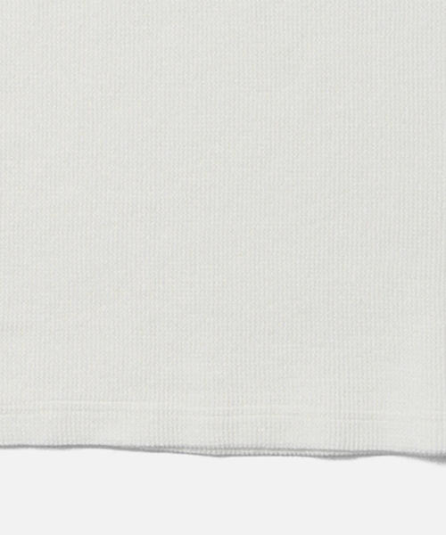 BEAMS PLUS（ビームスプラス）の「REMI RELIEF×BEAMS PLUS / 別注 サーマル L/S Tee（Tシャツ/カットソー・メンズ・オフホワイト/グレー・MEDIUM/X-LARGE/SMALL/LARGE）」の8枚目の写真