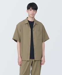 紳士 風を通すストレッチ半袖シャツ
