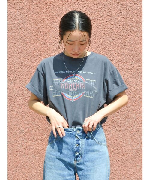 Ungrid（アングリッド）の「ヴィンテージロゴTee（Tシャツ/カットソー・レディース・オフホワイト/チャコールグレー/ブルー・FREE）」の5枚目の写真