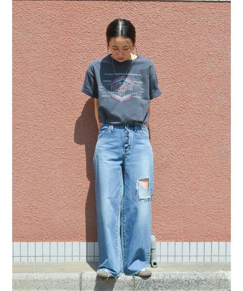 Ungrid（アングリッド）の「ヴィンテージロゴTee（Tシャツ/カットソー・レディース・オフホワイト/チャコールグレー/ブルー・FREE）」の7枚目の写真