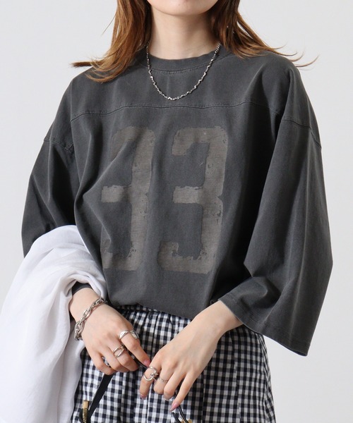 FUNALIVE(ファンアライブ)の「ピグメントフットボールTシャツ(Tシャツ/カットソー・メンズ・ブラック/ブルー/ベージュ・L/M)」の2枚目の写真