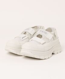 CONVERSE(Ro[X)́sCONVERSEtAS (R) TREKWAVE SANDAL OX(T_)